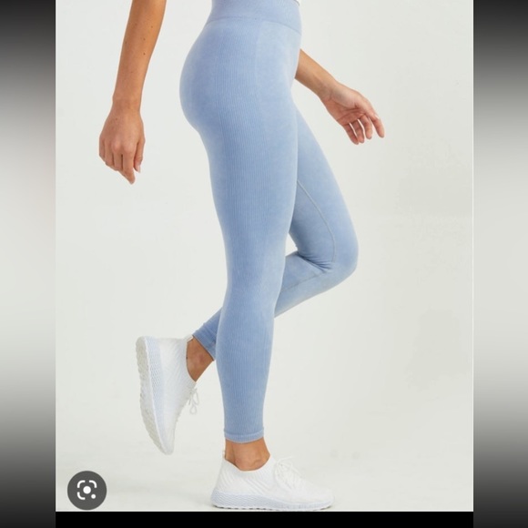 Altar’d state blue mellow leggings activewear - Picture 4 of 10